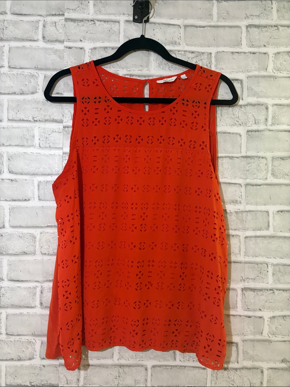 4/$20 Reitmans orange laser cut Patterned Top, size XL- see details